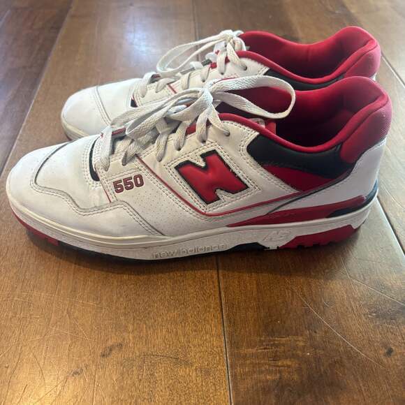 New Balance 550 BB550SE1 Men\'s Size 10.5 White Team Red Sneaker main image 13